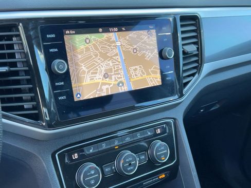 Used 2023 Volkswagen Atlas SEL Premium image 24