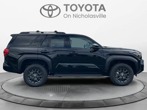 New 2026 Toyota 4Runner SR5 AWD/4WD image 6