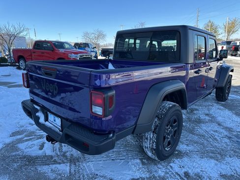 New 2026 Jeep Gladiator Sport image 28