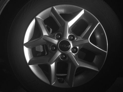 Used 2025 Kia Soul LX w/ LX Technology Package FWD image 14