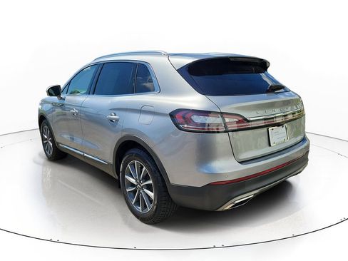 Certified 2022 Lincoln Nautilus FWD image 4