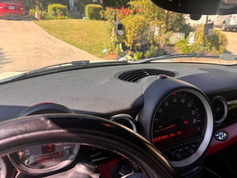 Used 2015 MINI Cooper Convertible FWD image 19