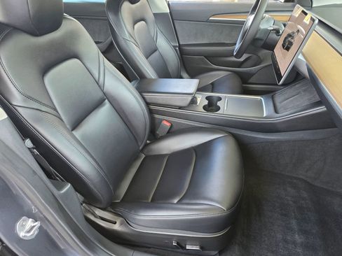Used 2023 Tesla Model 3 Standard Range image 24