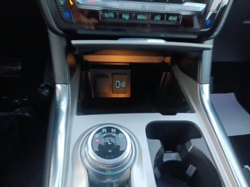 Used 2022 Ford Explorer Platinum w/ Equipment Group 601A image 41