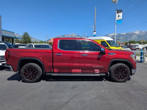 Used 2022 GMC Sierra 1500 SLT w/ SLT Premium Plus Package AWD/4WD image 2