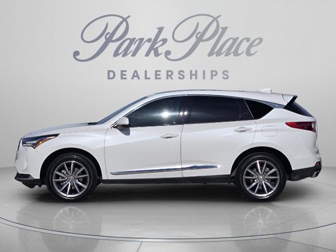 Certified 2023 Acura RDX FWD w/ Technology Package image 2
