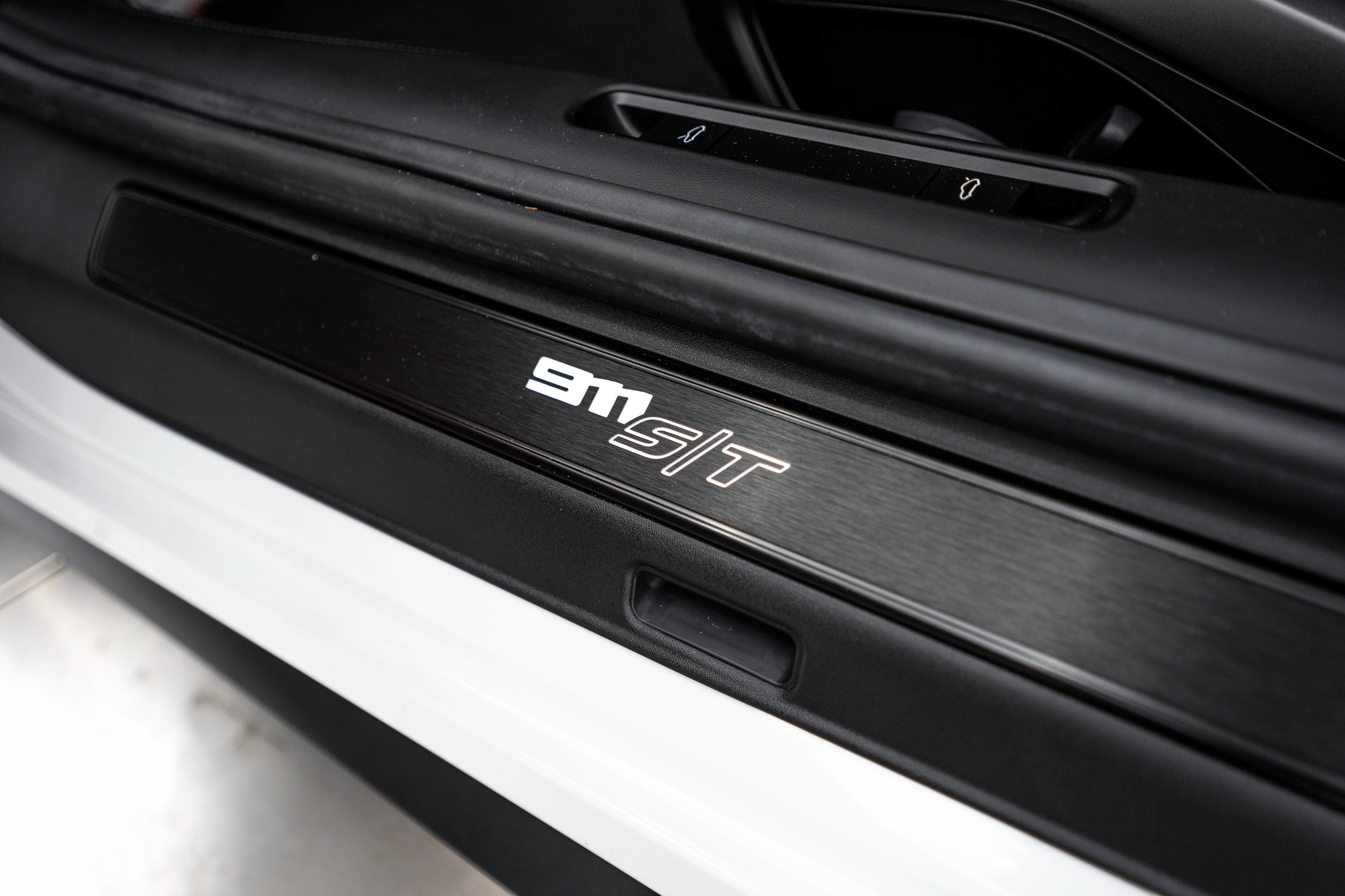Certified 2024 Porsche 911 GT3 RS RWD image 25