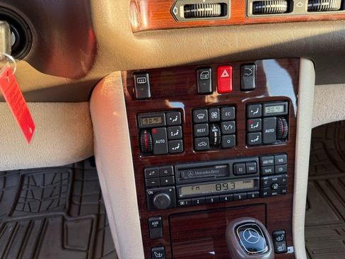 Used 1995 Mercedes-Benz S 320 image 48