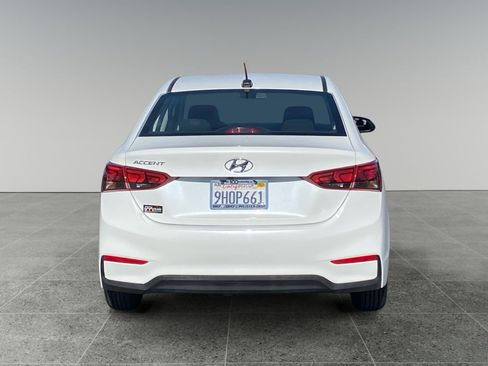 Used 2021 Hyundai Accent SEL image 4