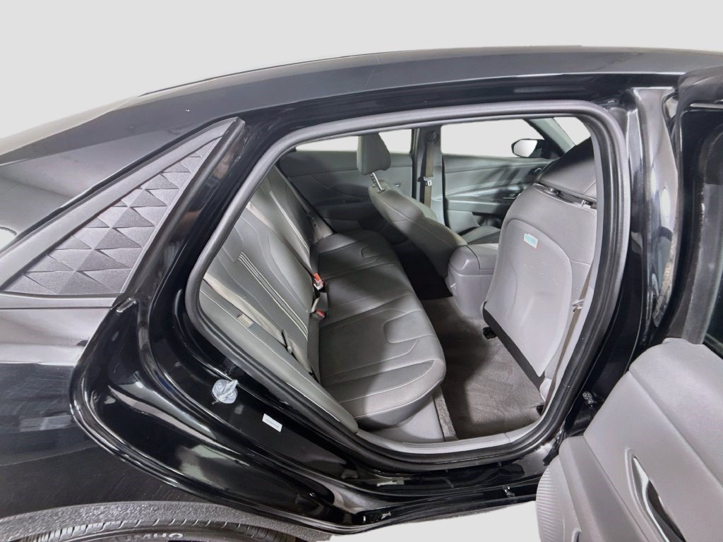 Used 2026 Hyundai Elantra Sport w/ Cargo Package FWD image 26