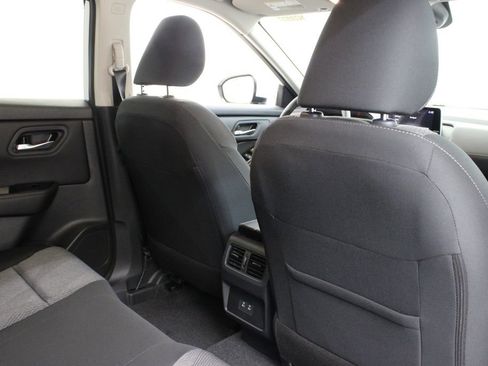 New 2026 Nissan Rogue SV FWD image 19