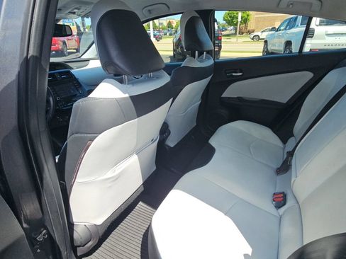 Used 2022 Toyota Prius XLE w/ Advanced Technology Package AWD/4WD image 25