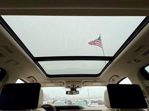 Used 2021 GMC Yukon Denali image 35