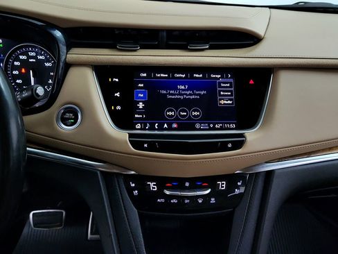 Used 2022 Cadillac XT5 Sportv w/ Platinum Package AWD/4WD image 17