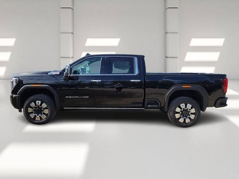New 2026 GMC Sierra 2500 Denali w/ Denali Reserve Package image 4
