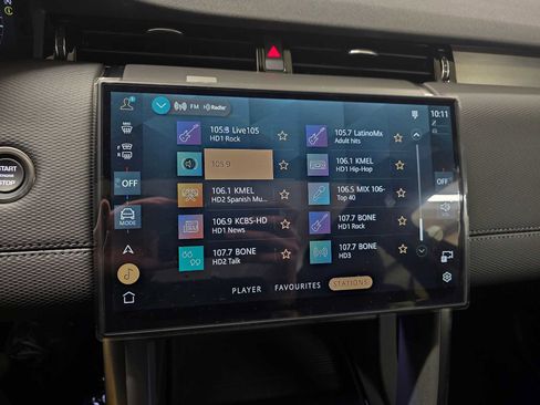 New 2026 Land Rover Discovery Sport Landmark image 28