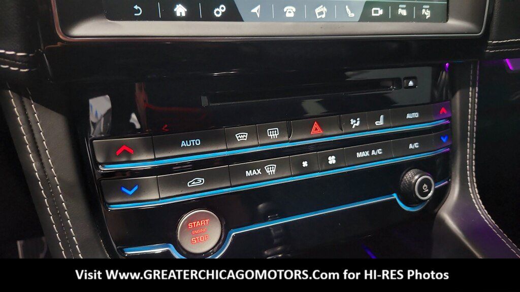 Used 2020 Jaguar F-PACE SVR AWD/4WD image 33