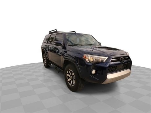 Used 2020 Toyota 4Runner TRD Off-Road Premium image 3