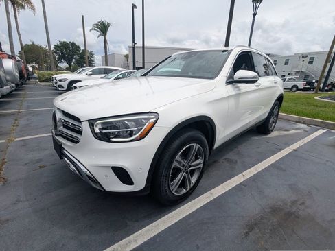 Used 2022 Mercedes-Benz GLC 300 4MATIC w/ Driver Assistance Package image 46