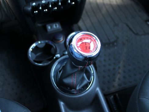 Used 2013 MINI Cooper Clubman S image 20