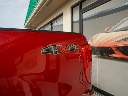 Used 2020 Ford Ranger XLT w/ Equipment Group 301A Mid image 9