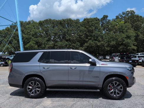 Used 2021 Chevrolet Tahoe Z71 AWD/4WD image 2