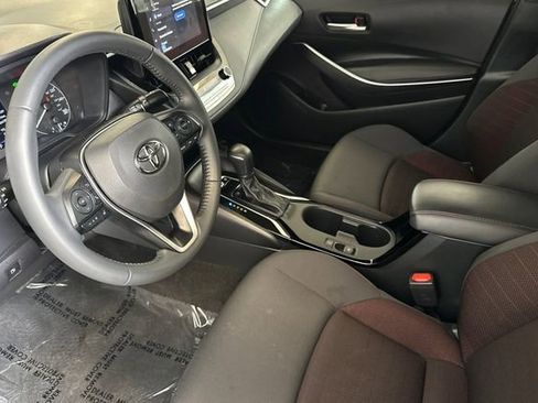 Certified 2025 Toyota Corolla SE FWD image 12