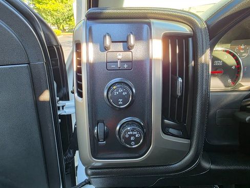Used 2016 GMC Sierra 3500 Denali w/ Duramax Plus Package image 40
