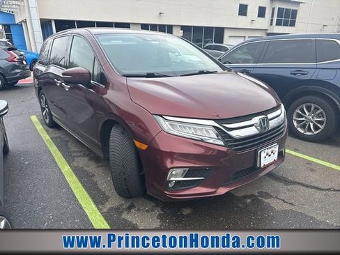 Used 2020 Honda Odyssey Elite image 1