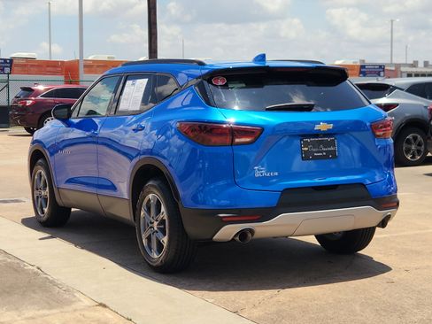 Certified 2024 Chevrolet Blazer LT w/ Convenience Package FWD image 6