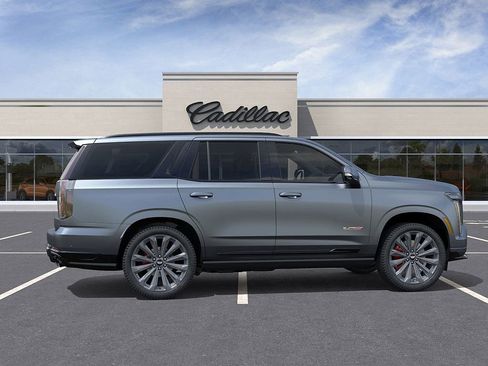 New 2026 Cadillac Escalade V image 5