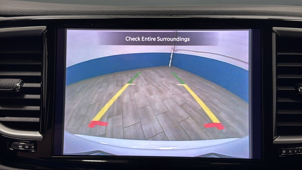 Used 2024 Chrysler Pacifica Touring-L FWD image 13