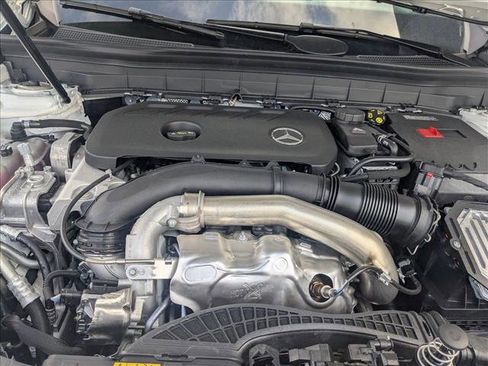 Used 2026 Mercedes-Benz GLB 250 image 13