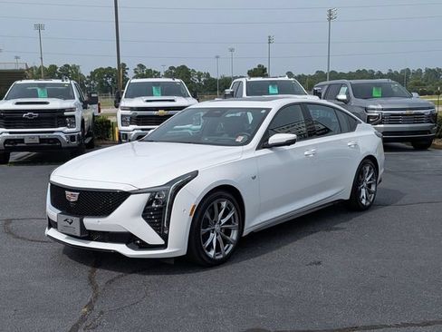 Used 2025 Cadillac CT5 Sport w/ Technology Package RWD image 7