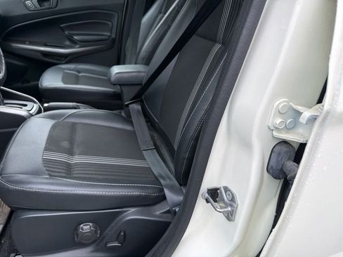 Used 2022 Ford EcoSport SES w/ Interior Protection Package AWD/4WD image 12