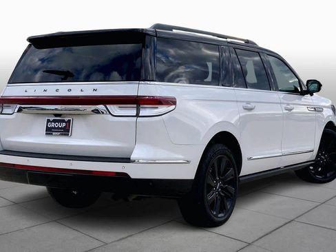 Used 2023 Lincoln Navigator L Black Label image 12