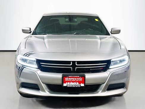 Used 2016 Dodge Charger SE w/ Popular Equipment Group image 4