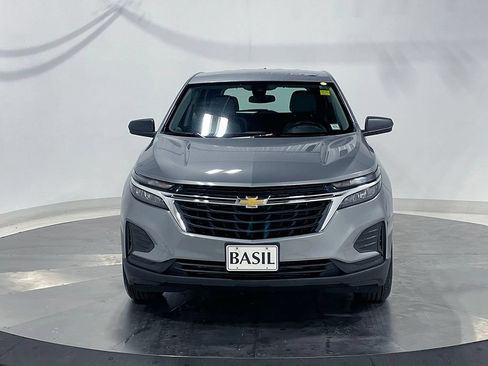 Used 2023 Chevrolet Equinox LS FWD image 9