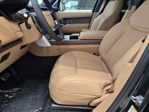 New 2026 Land Rover Range Rover SE AWD/4WD image 14