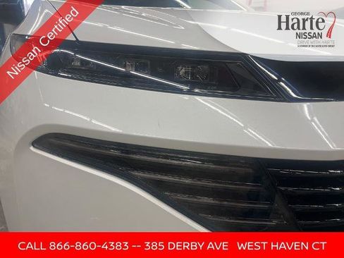 Certified 2025 Nissan Murano SV image 14