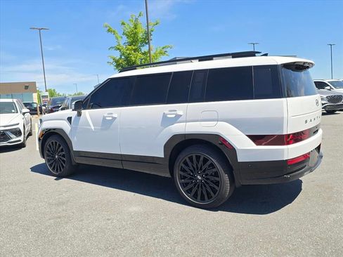 Used 2025 Hyundai Santa Fe Calligraphy image 5