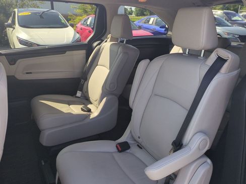 Used 2025 Honda Odyssey EX-L image 32