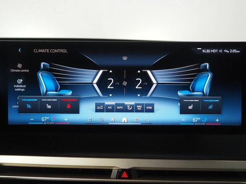 Used 2024 BMW iX xDrive50 w/ Premium Package AWD/4WD image 52