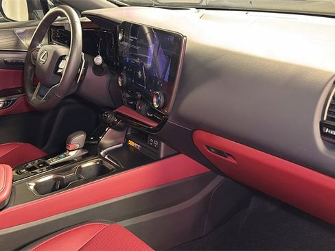 Certified 2025 Lexus NX 350 AWD w/ Luxury Package image 10