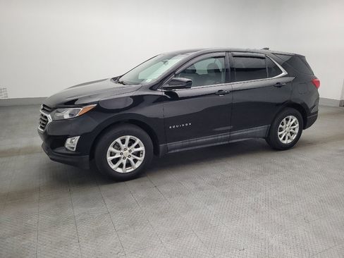 Used 2018 Chevrolet Equinox LT image 2