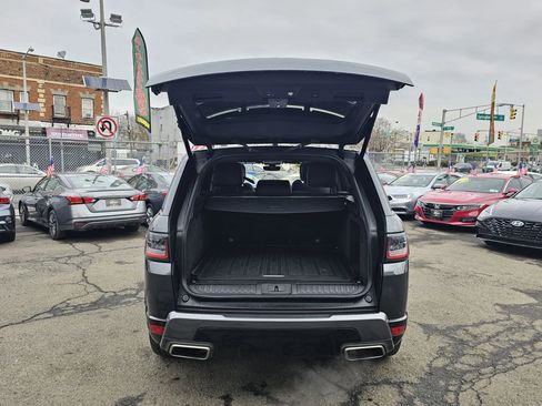 Used 2020 Land Rover Range Rover Sport HSE image 7