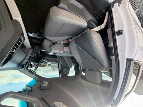 Used 2016 Ford F150 XL w/ XL Power Equipment Group AWD/4WD image 8