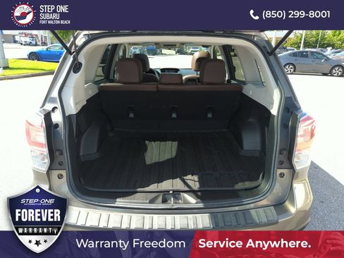 Used 2017 Subaru Forester 2.5i Touring AWD/4WD image 30
