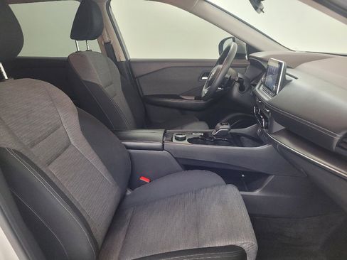 Used 2023 Nissan Rogue SV AWD/4WD image 21