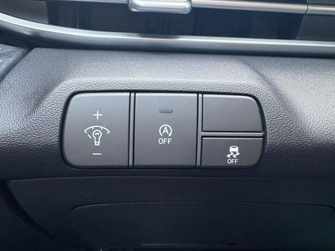 New 2026 Hyundai Elantra SE FWD image 21